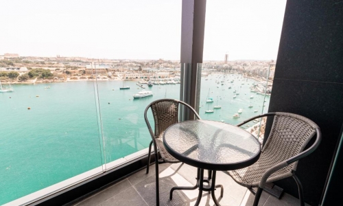 The Londoner Hotel Sliema, karpaten.ro, 2