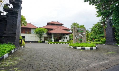 Hotel Grand Whiz Nusa Dua Bali, karpaten.ro