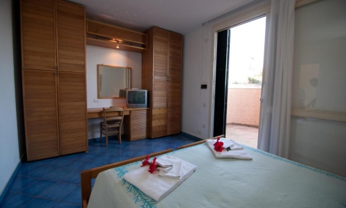 Hotel Club Esse Roccaruja, karpaten.ro, 2