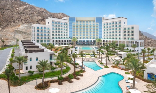 Address Beach Resort Fujairah, karpaten.ro
