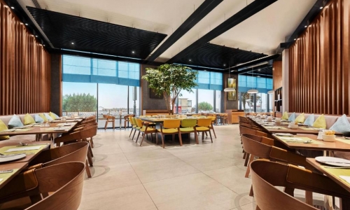 Hotel Wyndham Garden Ajman Corniche, karpaten.ro, 2