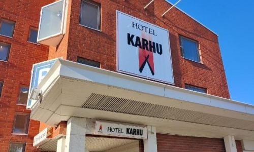 Charter Laponia - Hotel Karhu, karpaten.ro
