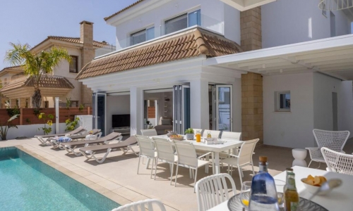 Captain Karas Holidays Apartments, karpaten.ro, 2
