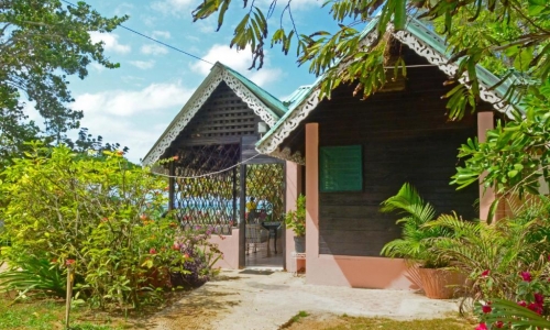 Hotel Firefly Beach Cottages, karpaten.ro