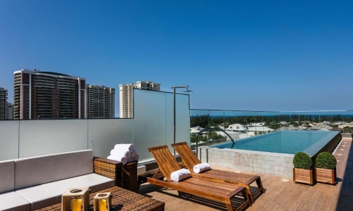 Vogue Square Fashion Hotel by Lenny Niemeyer, karpaten.ro