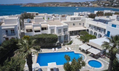 Polos Hotel Paros, karpaten.ro