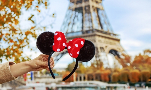 Circuit Paris si Disneyland — Magia parcurilor pentru toată familia, karpaten.ro
