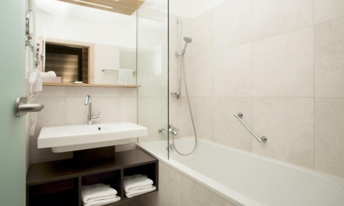 Hotel Alphotel, karpaten.ro, 2
