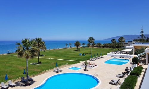 Hotel & Villas Natura Beach, karpaten.ro