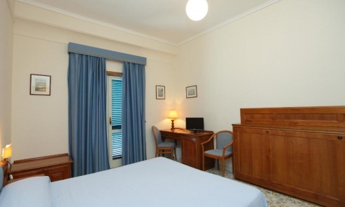 Hotel Mega Mare, karpaten.ro, 2
