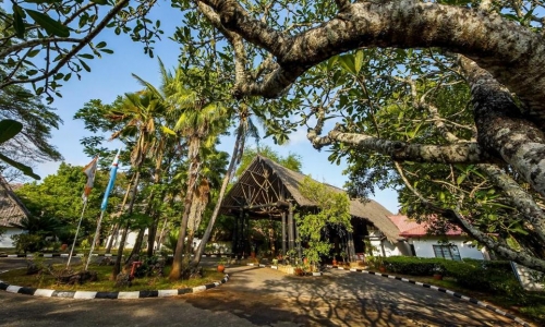 Safari Kenya si plaja Mombasa - Hotel Papillon Lagoon Reef Resort 3*, karpaten.ro