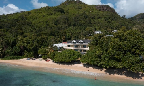 Crown Beach Hotel Seychelles, karpaten.ro