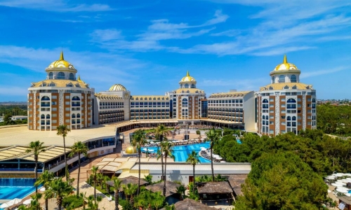 Delphin BE Grand Resort, karpaten.ro