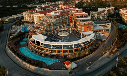 Hotel Qlusive Kusadasi (ex. Suhan 360 Hotel and Spa), karpaten.ro
