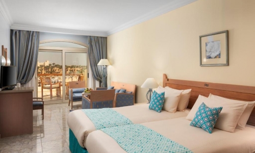 Royal Lagoons & Aqua Park Families and Couples Only Resort, karpaten.ro, 2