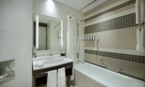 Hotel Hampton By Hilton Dubai Airport, karpaten.ro, 2