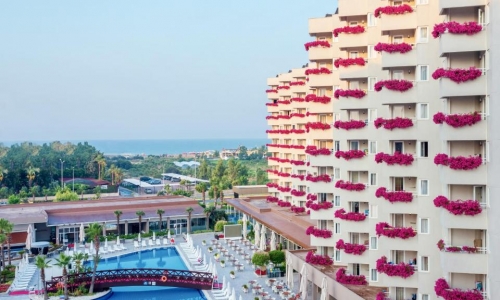 Grand Park Lara Resort, karpaten.ro