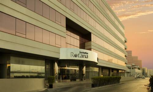 Hotel Jumeira Rotana, karpaten.ro