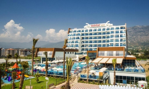 Hotel Sun Star Resort, karpaten.ro