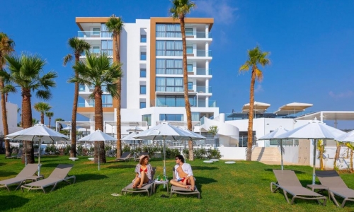 Hotel Leonardo Crystal Cove – Adults Only, karpaten.ro