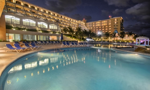 Golden Parnassus Resort, karpaten.ro
