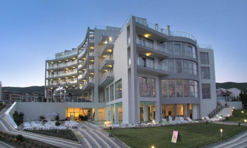 Hotel Moonlight, karpaten.ro