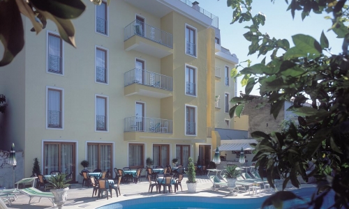 Hotel Albatros, karpaten.ro, 2