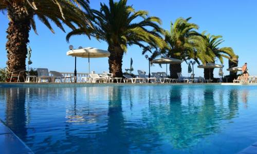 Paradise Beach Hotel, karpaten.ro