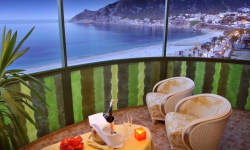 Hotel Kaktus Albir, karpaten.ro
