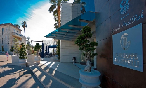 Hotel Grand Park, karpaten.ro