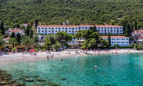 Hotel Faraon, karpaten.ro