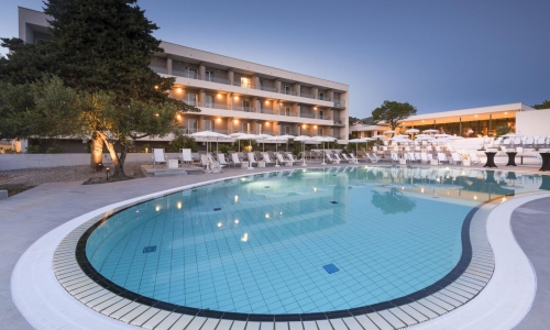 Pharos Hvar Hotel, karpaten.ro