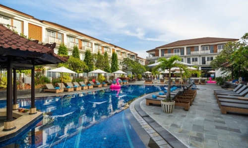 Kuta Beach Club Hotel, karpaten.ro