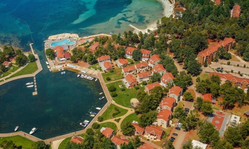 Apartments Sol Amfora for Plava Laguna, karpaten.ro
