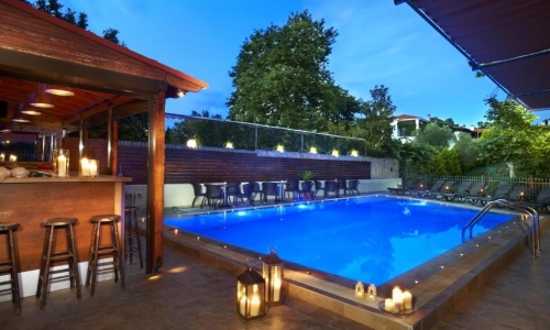 4 You Hotel Apartments, karpaten.ro